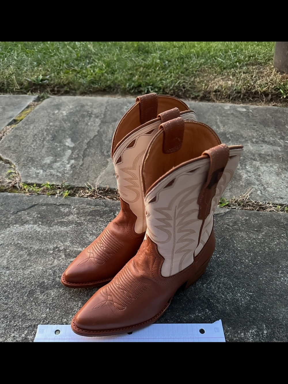 Tecovas Two-Tone Brown and Cream Western Cowboy Boots - Picture 3 of 4